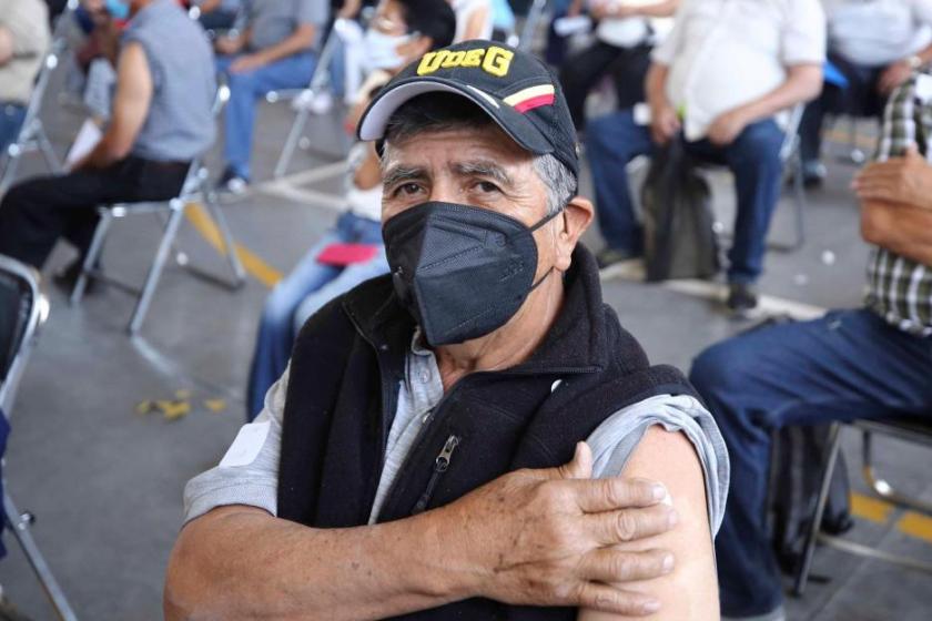  Habrá jornada de vacunación en cinco sedes de la UdeG a partir de mañana