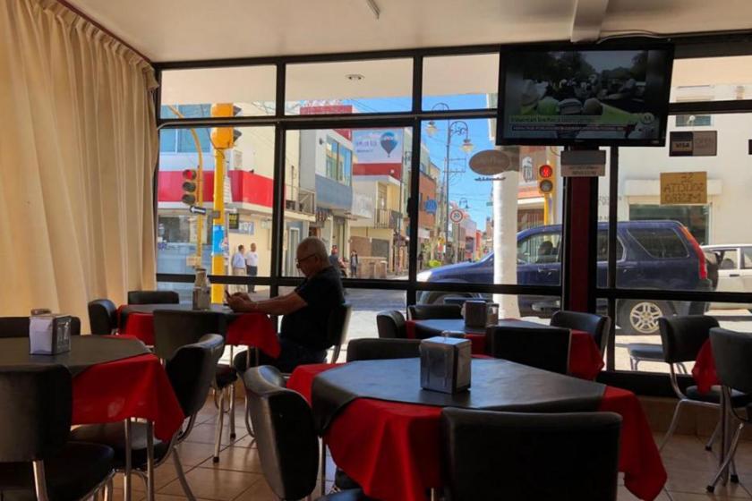 Bajan hasta 90 por ciento ventas en sectores mueblero, de moda y restaurantero en Jalisco