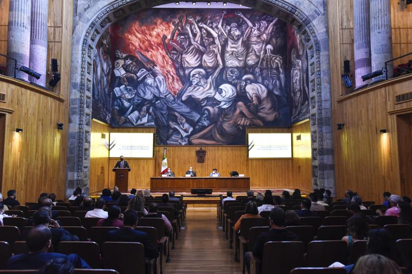Políticos y gobernantes tienen poco aprecio por la educación en México: Guevara Niebla