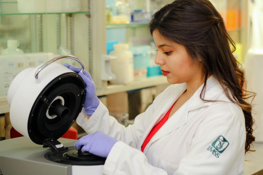 Universitarios son homenajeados con Premio Estatal de Innovación, Ciencia y Tecnología 2021