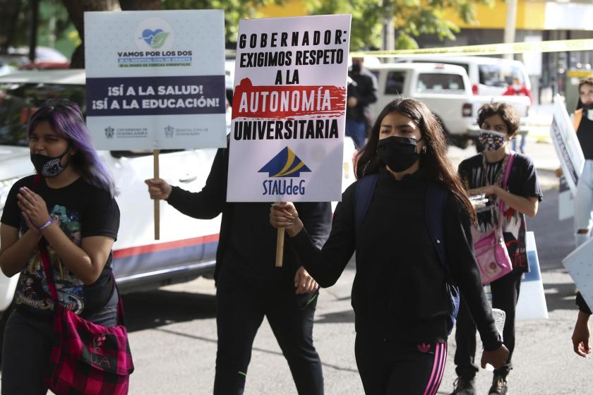 Detectan infiltrados en la Caminata por la autonomía universitaria
