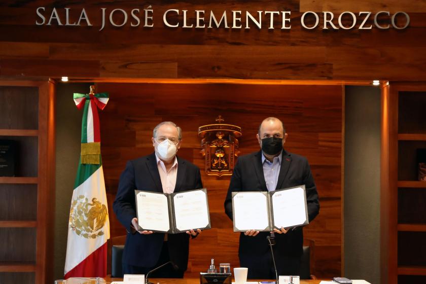UdeG firma convenio con SALME, de la Secretaría de Salud