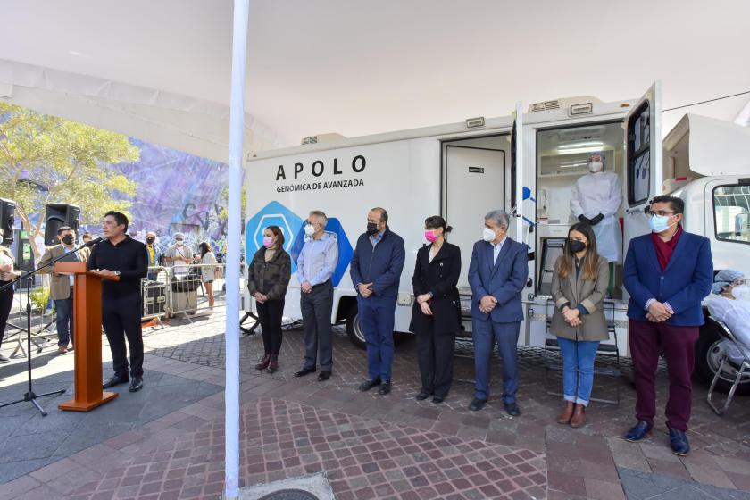 Inaugura UdeG laboratorio móvil de pruebas PCR COVID-19 y módulo Drive Thru en Rambla Cataluña