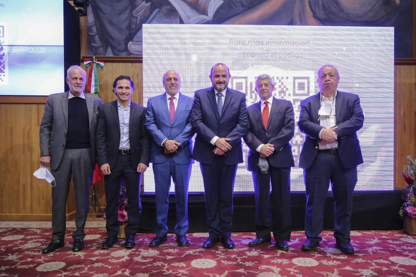 Innovar en la formación de capital humano para crear tecnologías de vanguardia, reto de universidades, empresa y gobierno: Enrique Cabrero