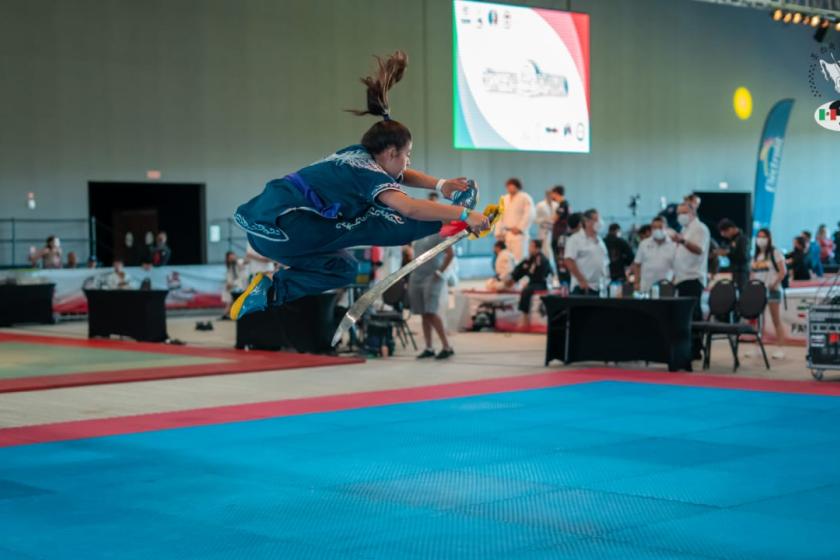 Universitaria se prepara para los Juegos Mundiales de wushu