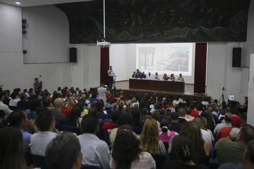 Aumentan prestaciones para personal administrativo de la UdeG