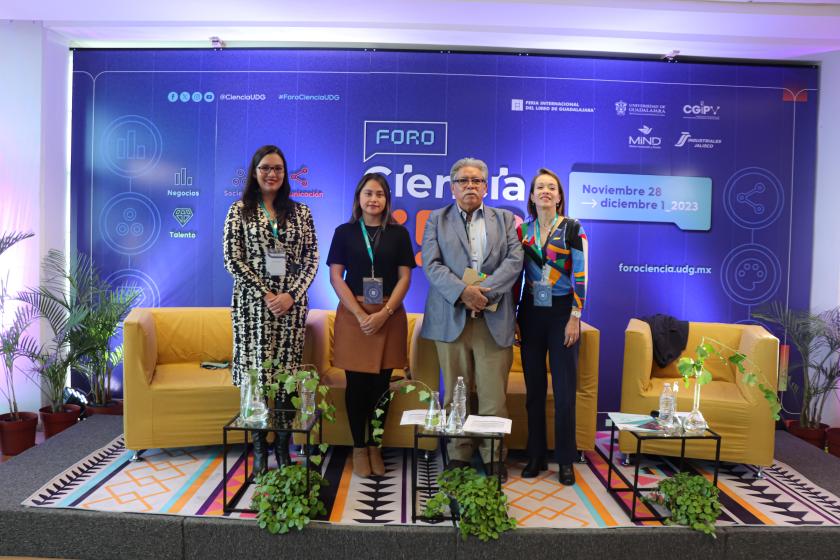 Premian a tesis de posgrados en Foro Ciencia UDG