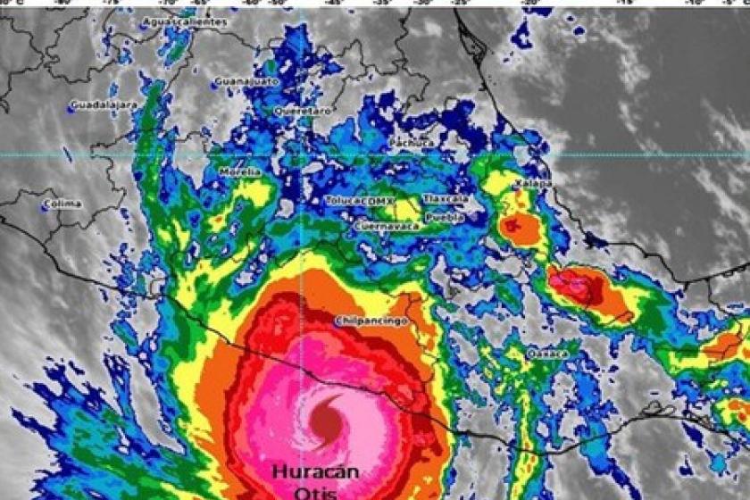 cambio climático provoca huracanes