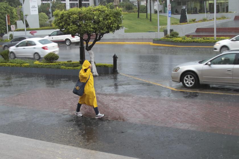 Estiman lluvias ligeras y días templados