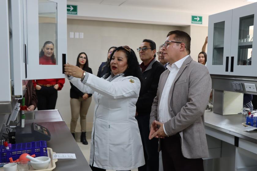 CUSur cuatro laboratorios