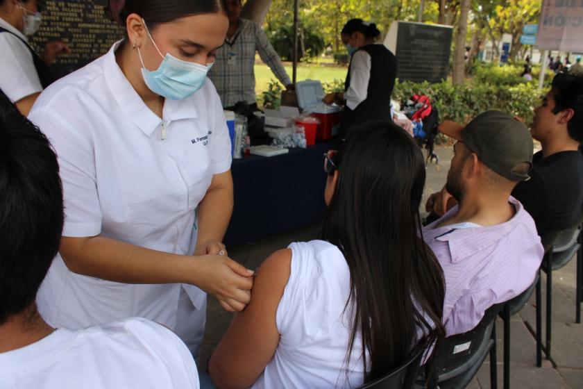 Combate UdeG el sarampión