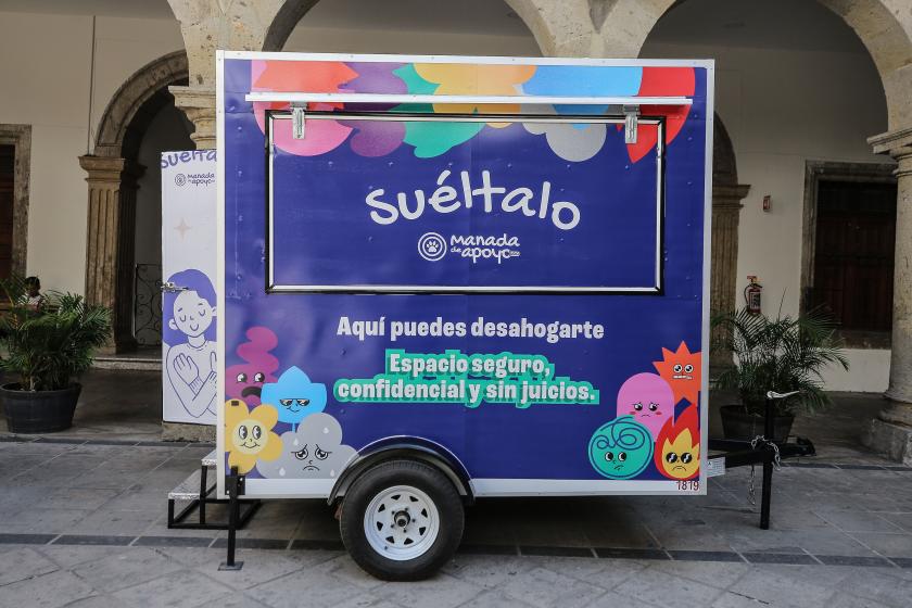 Suéltalo
