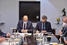 Firman convenio de cooperación UdeG y la Embajada de la república francesaFirman convenio de cooperación UdeG y la Embajada de la república francesa